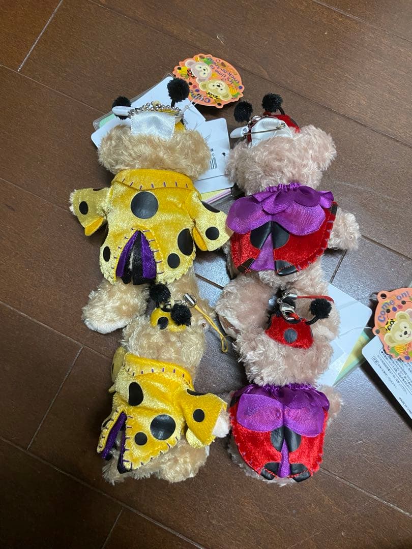 TDS❣️シェリーメイ ‼️ダッフィーぬいぐるみバッジ、ストラップ新品ダグ付！レア