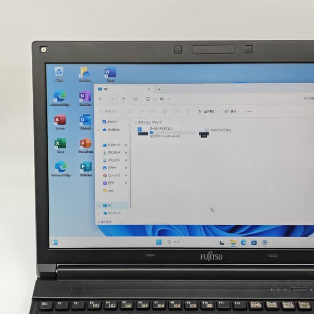 バッテリー◎ 15 富士通 i5-4 16GB SSD480GB オフィス - メルカリ