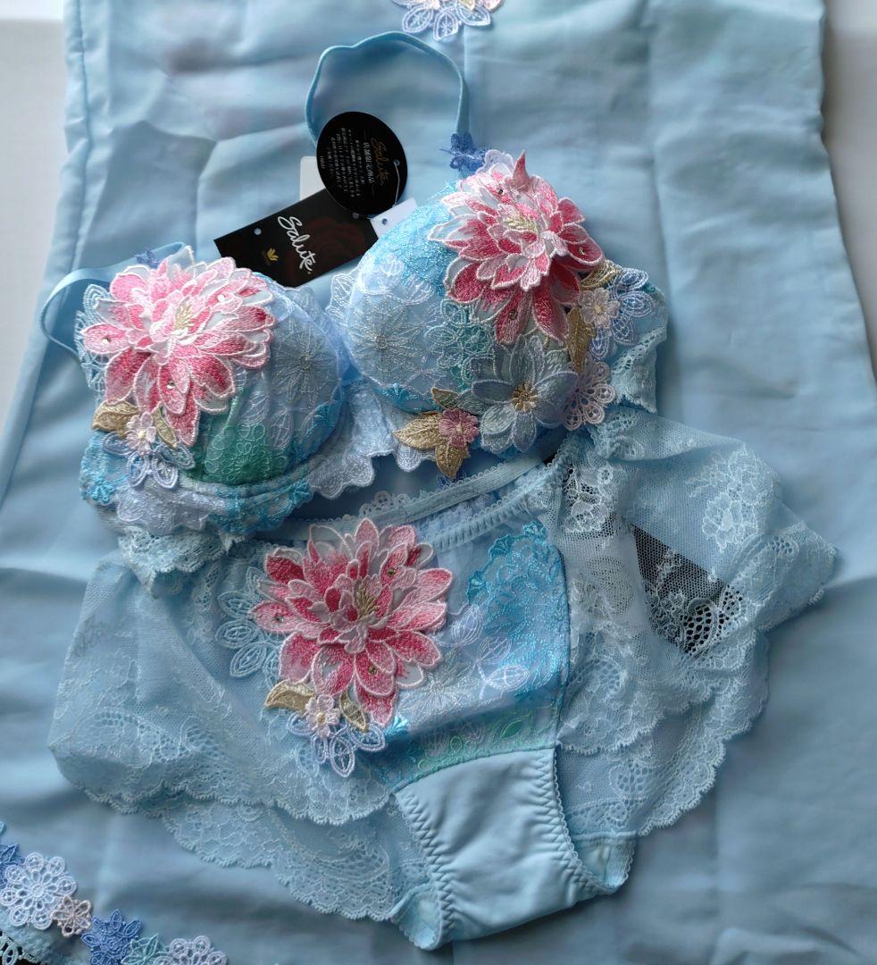 Sale☆新品☆サルート 店舗限定☆牡丹 中国音楽☆C65セット - メルカリ