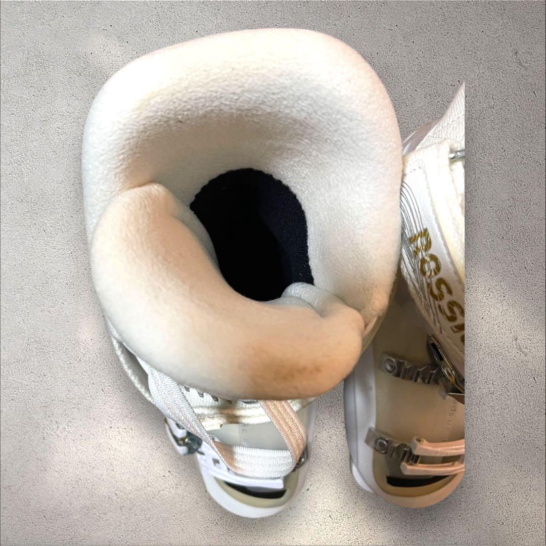 極美品 ロシニョール スキーブーツ KIARA SENSOR 50 - メルカリ