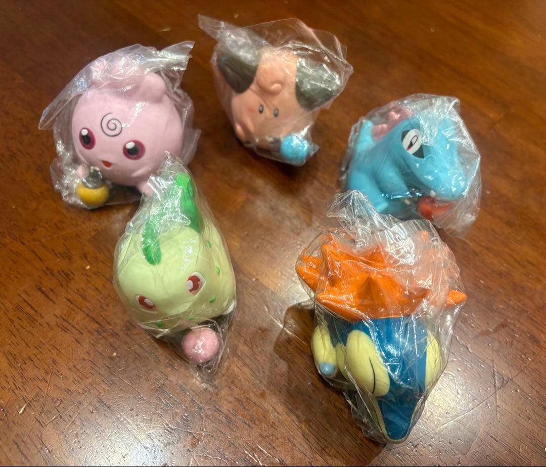 【激レア】バンプレストの「ふるえるポケモン」５種フルコンプセットです。