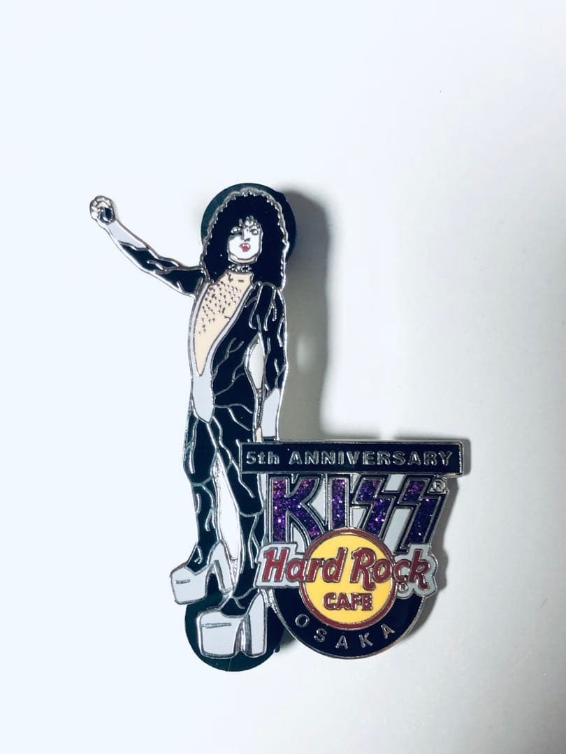 ハードロックカフェ大阪5周年記念　キッスピンバッジセット　希少品
