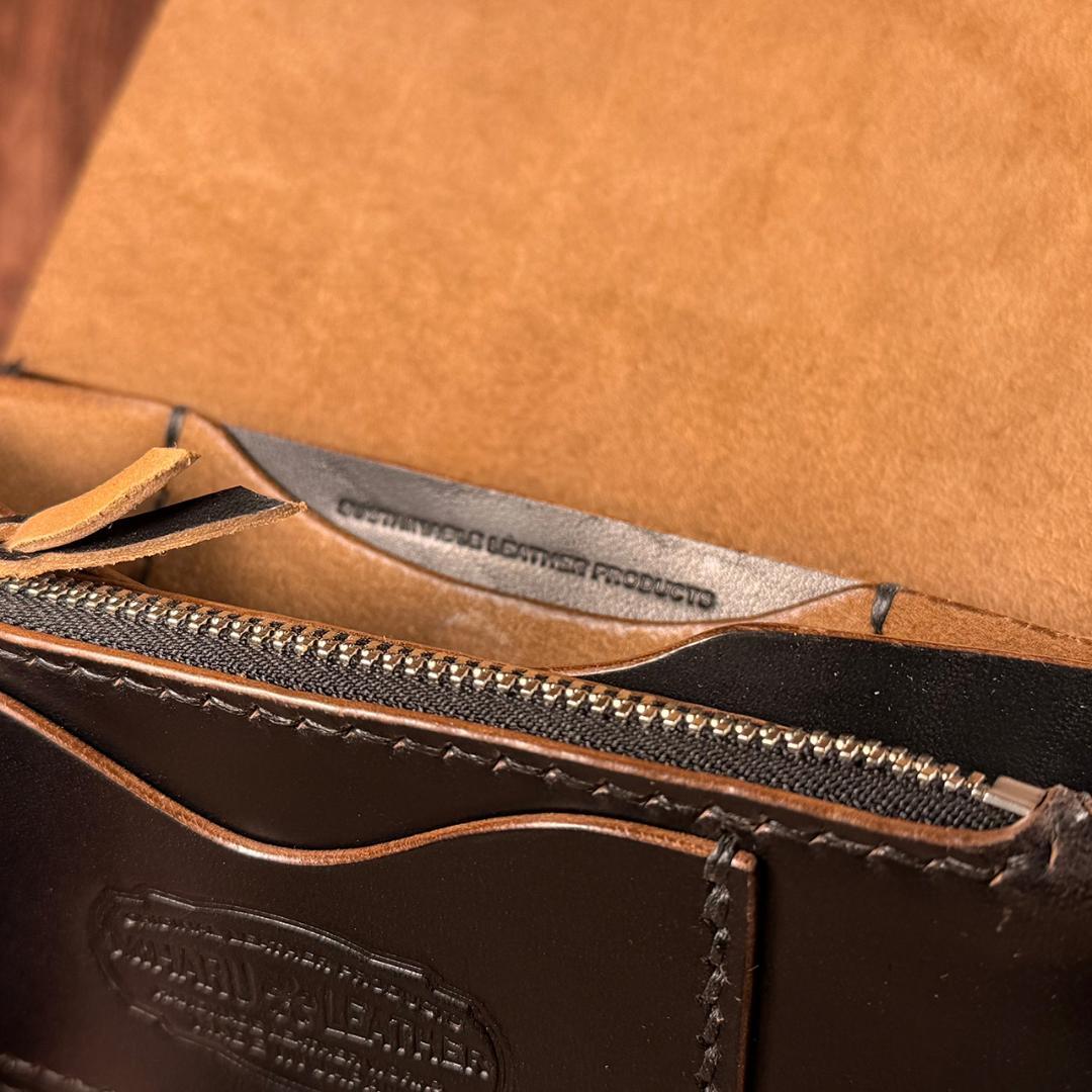 ホースバット・茶芯ブラック・ロングトラッカーウォレット – レザー長