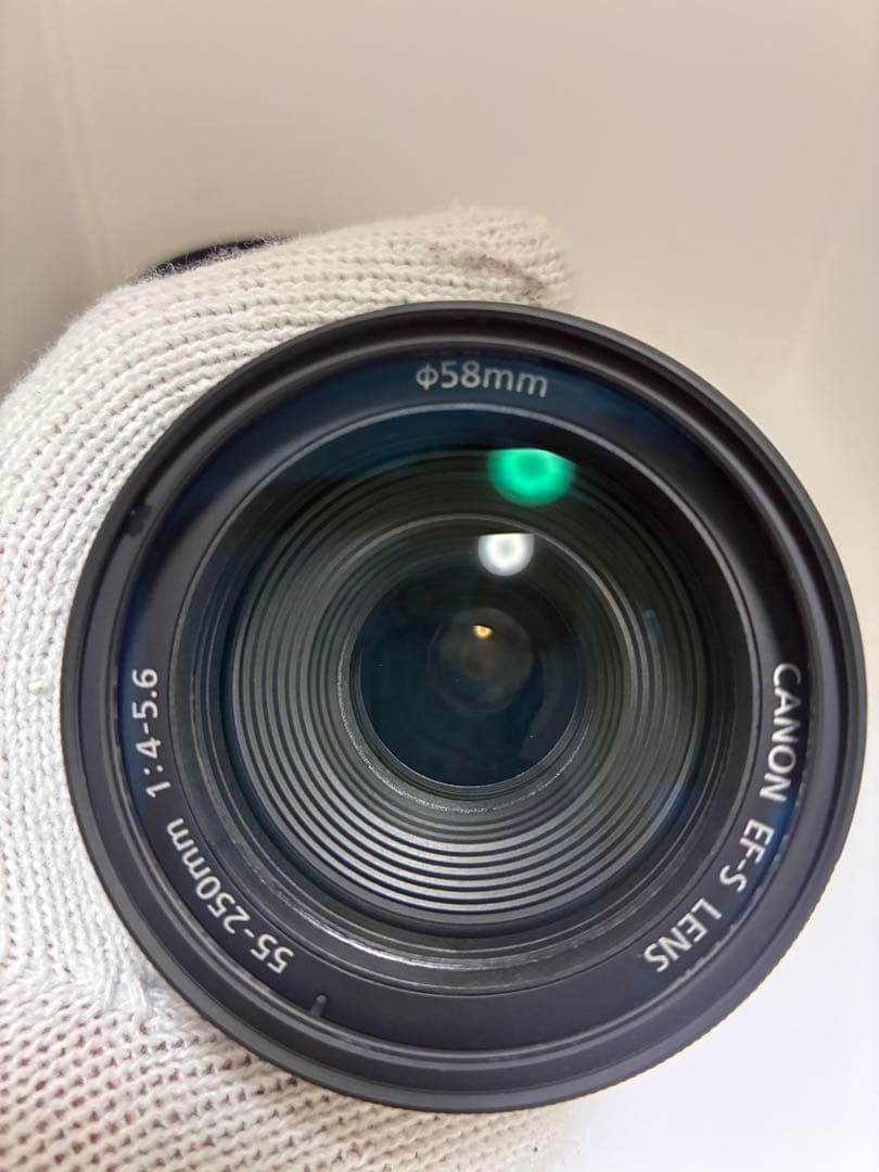 美品Canon EF-S 55-250mm f/4-5.6 フィルター・フード付