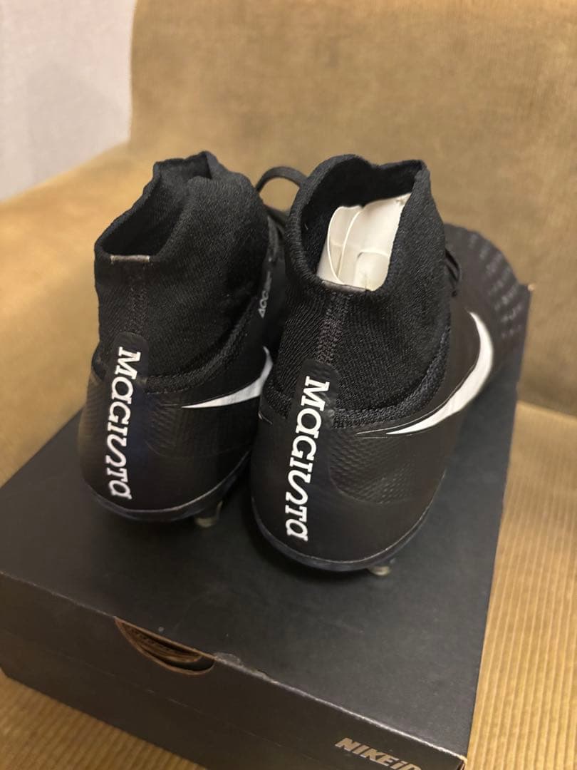 NIKE マジスタ オブラ　MAGISTA 27.0cm