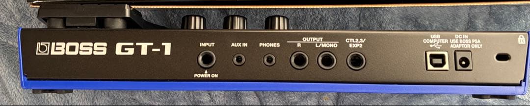 【新品同様】BOSS GT-1 + 教科書