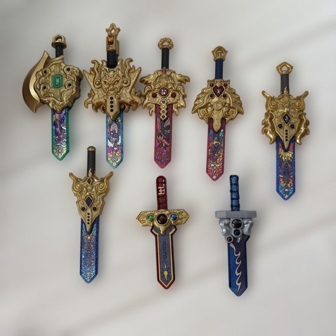 DX妖怪ウォッチオーガ　妖聖剣8本 闇閻魔アギト