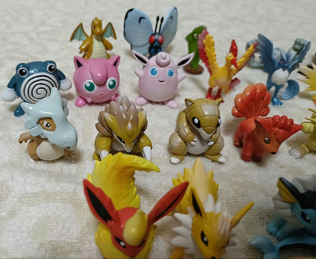 ポケモン　モンコレ　初期　６２体+付属品７