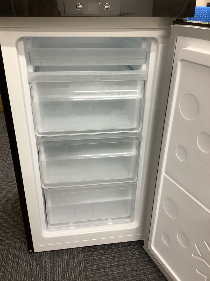 ふりすく様専用 1ドア冷凍庫 マクスゼン JF064ML01GM 2022年製 - メルカリ