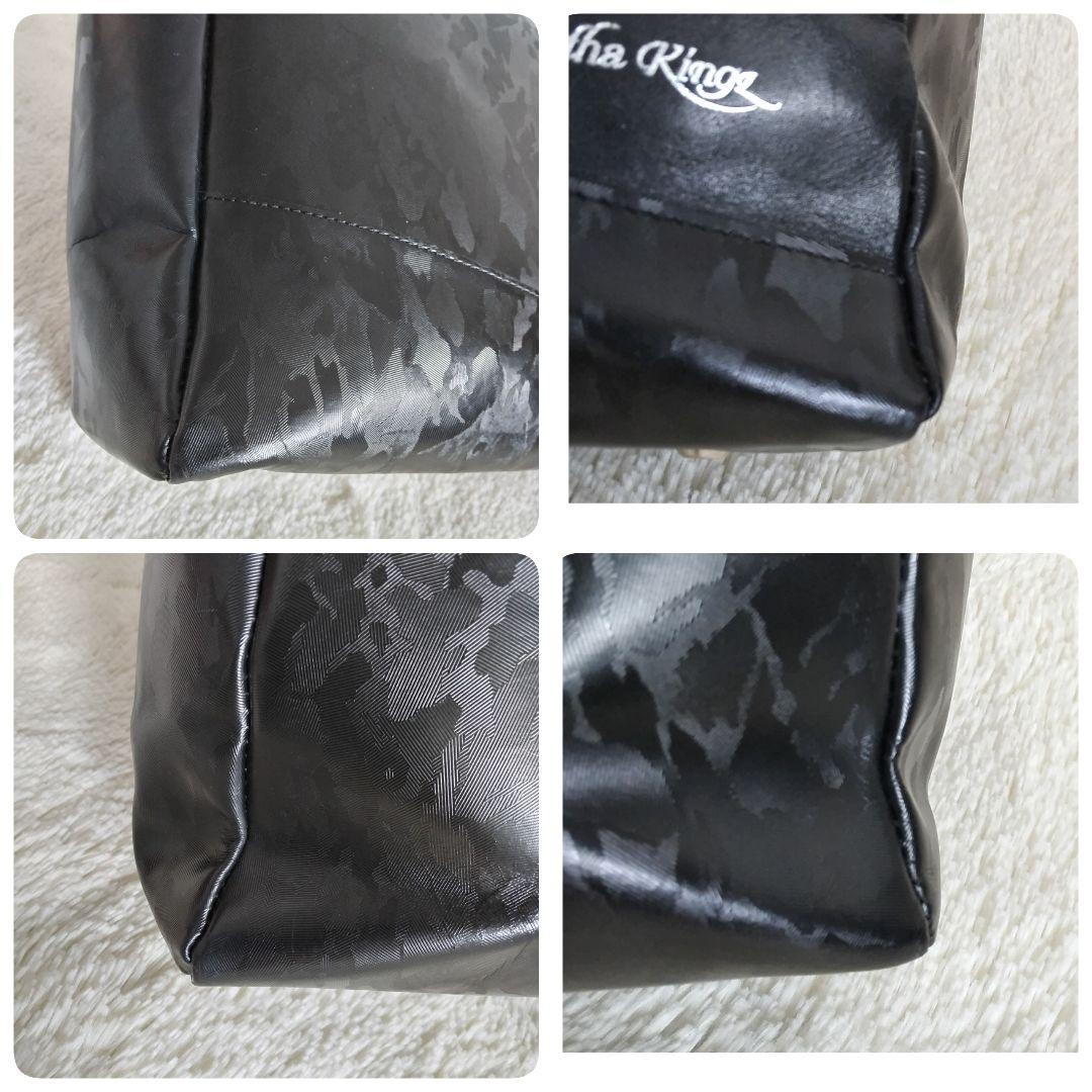 サマンサキングズ カモフラ 総柄 ロゴ 肩掛けレザー トートバッグ 黒