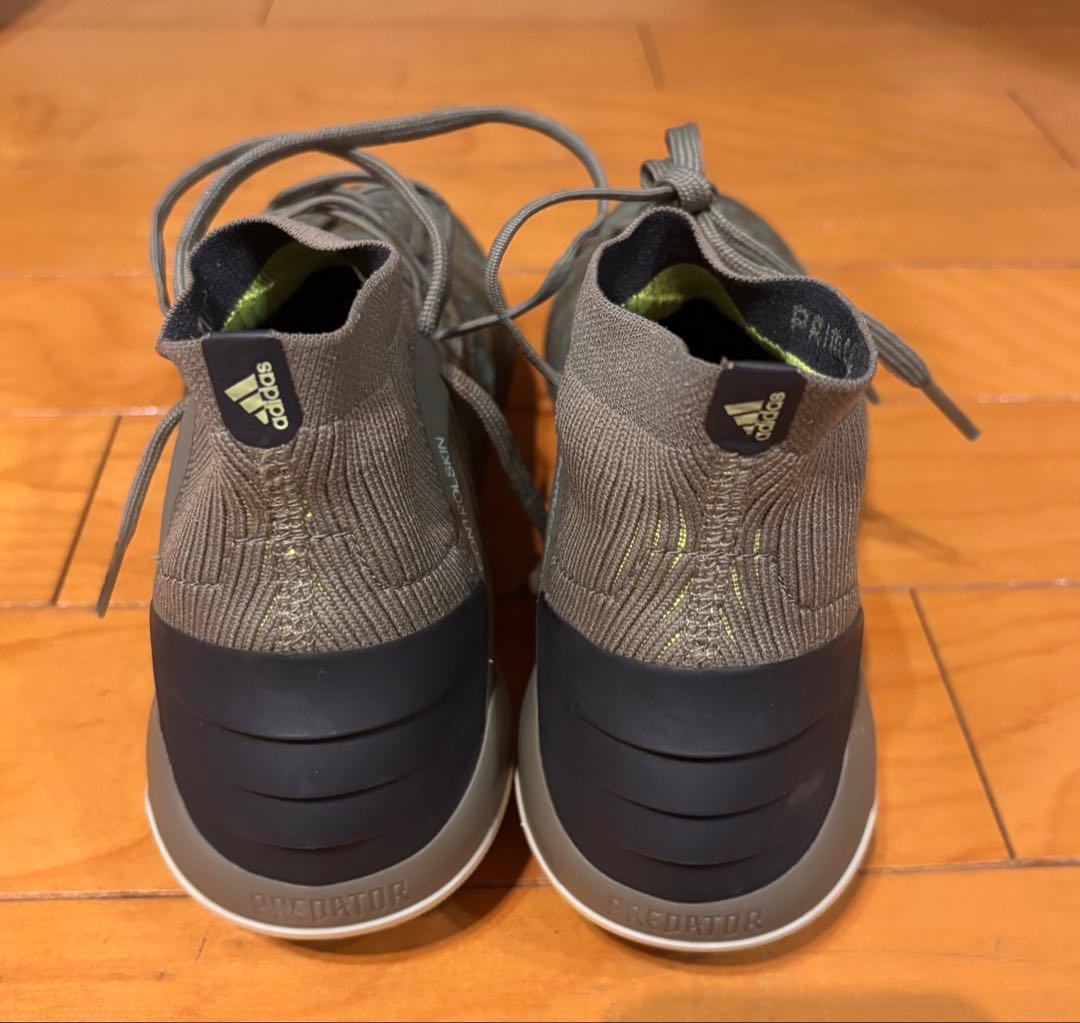 美品　アディダス　プレデター 27.5cm