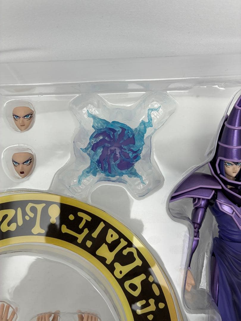 S.H.MonsterArts ブラック・マジシャン