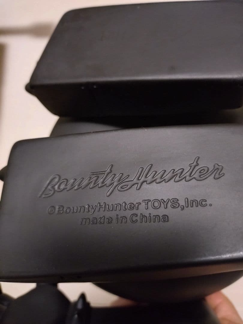 バウンティハンター　BIGメカルくん　ブラック・シルバー２体セット