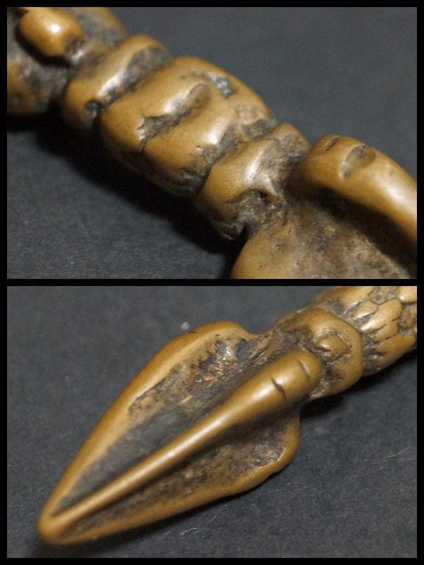 オールドチベット密教法具 トクチャ 銅製ブルパ(独鈷杵) お守り 提げ物