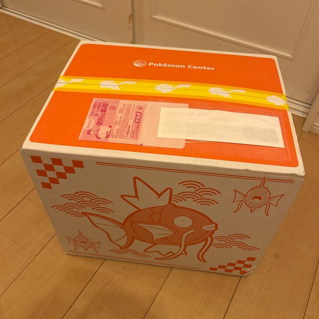 ポケモンセンターの人気福袋 ピカピカボックス2026 です。