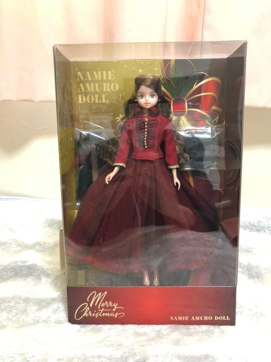 NAMIE AMURO DOLL Finally～ RED 【新品】