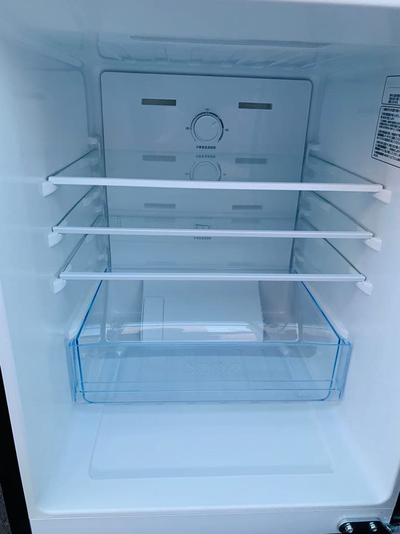 新生活応援✨2024年製✨ハイセンス135L 冷蔵庫✨極美品✨ガラス扉