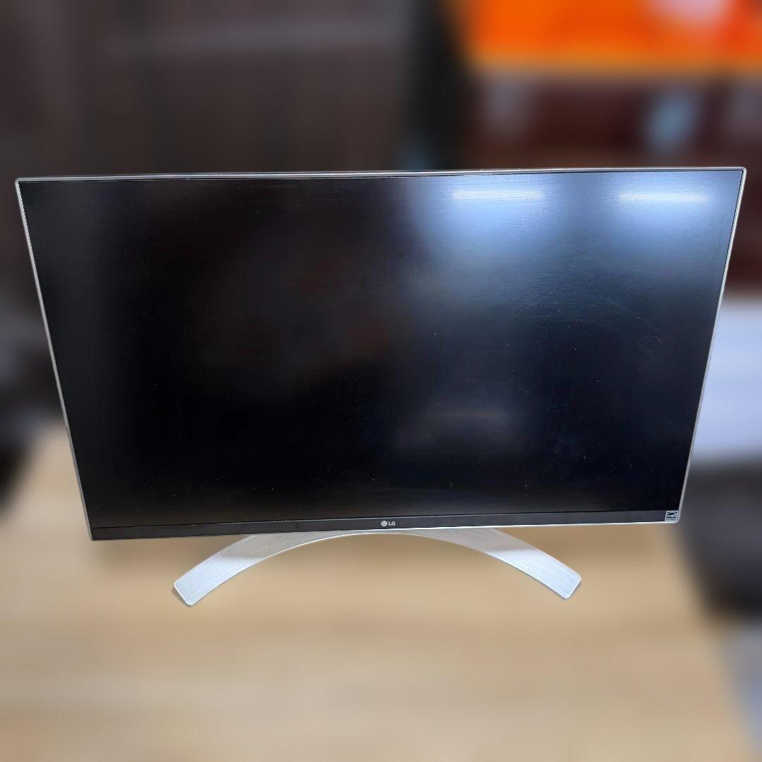 LG UltraHD 27インチ 4K ディスプレイ 27UD88-W - メルカリ