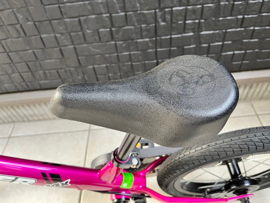 美品】ストライダー 14X フューシャピンク - メルカリ