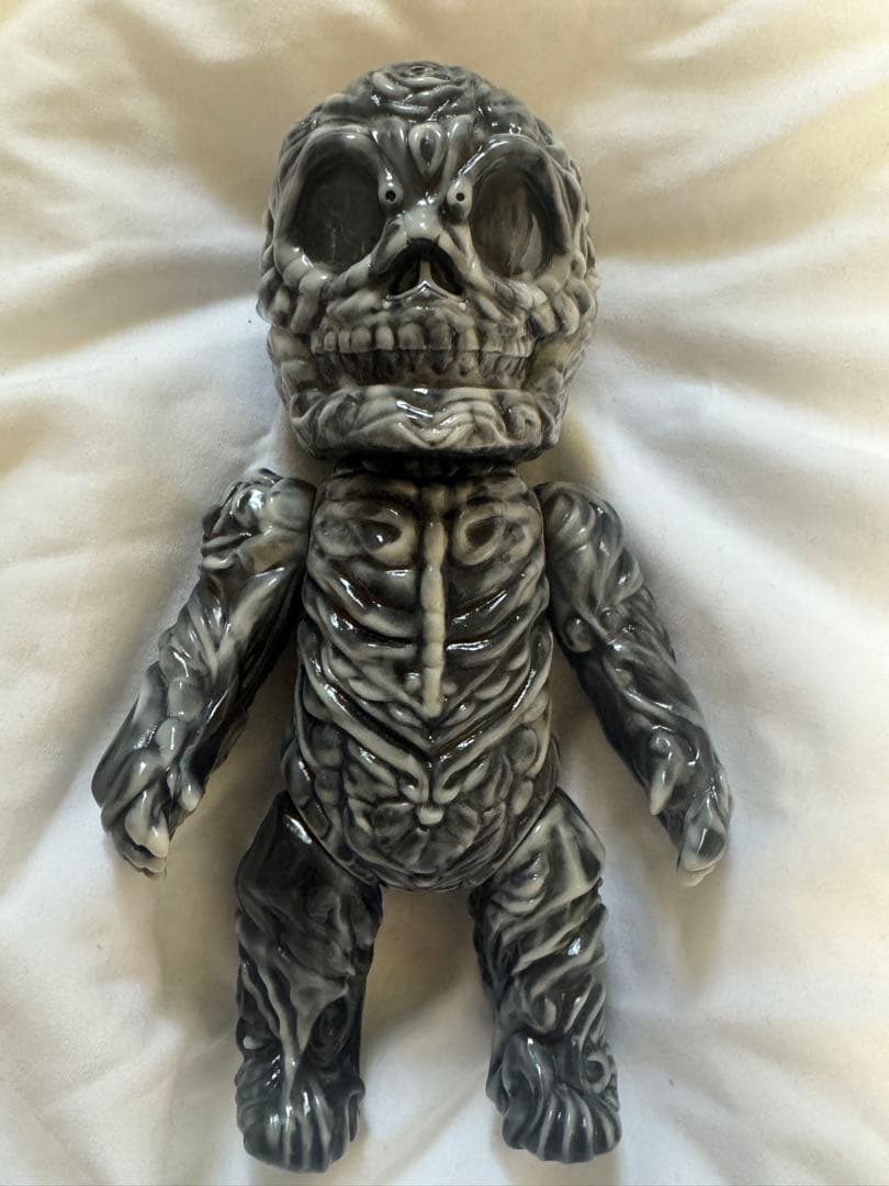 ユーキデイドリーマー　ソフビ　カルマアルマ