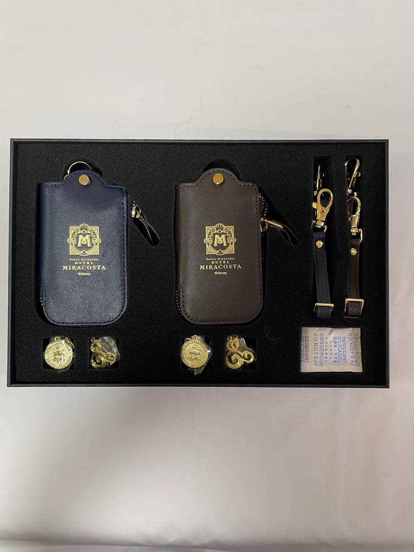 ディズニーシー　ホテルミラコスタ　宿泊者限定　本革キーケース