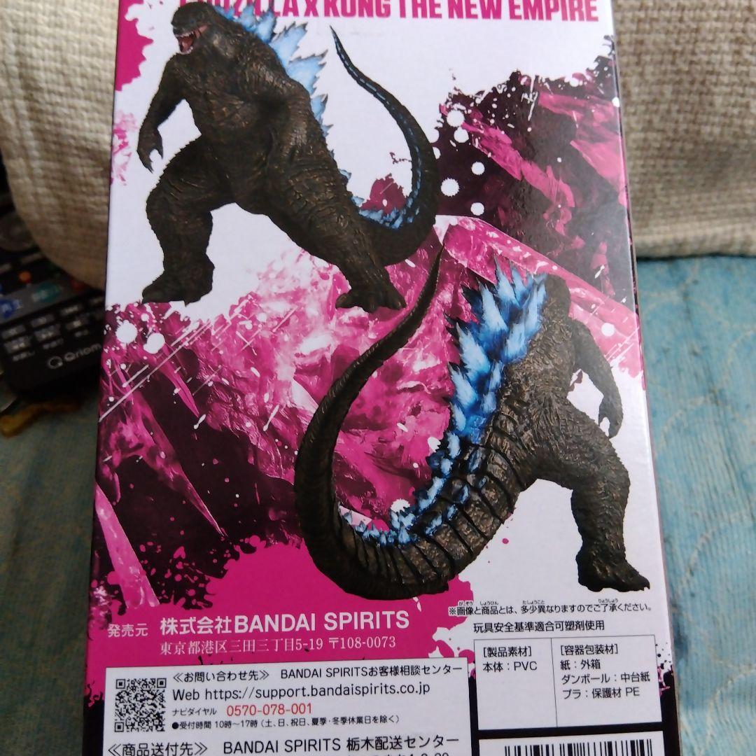 最終値下げ‼️ゴジラVSコング フィギュア - メルカリ