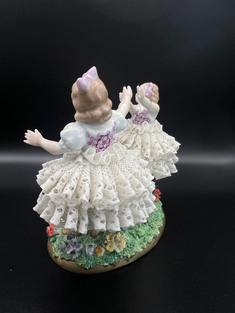 陶器製 三人の少女 フィギュア