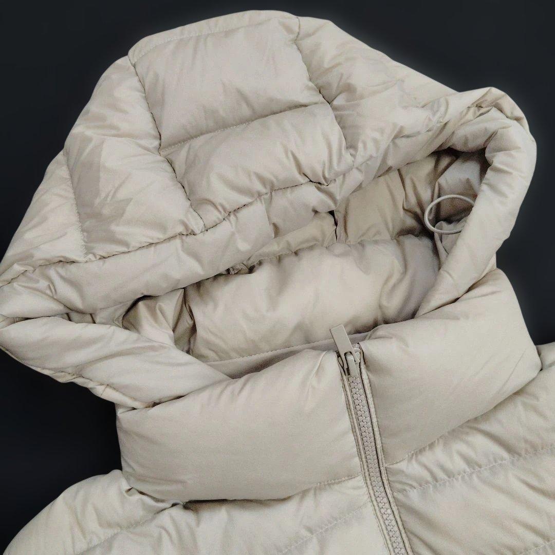 ユニクロ ウルトラライトダウンロングコート 2024年製造 ベージュ XL