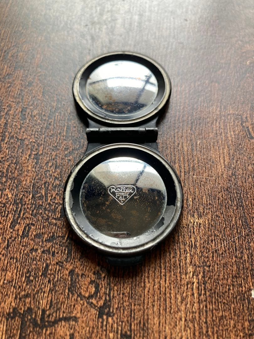 d*9様 ローライフレックス 3.5 メタルキャプ付き