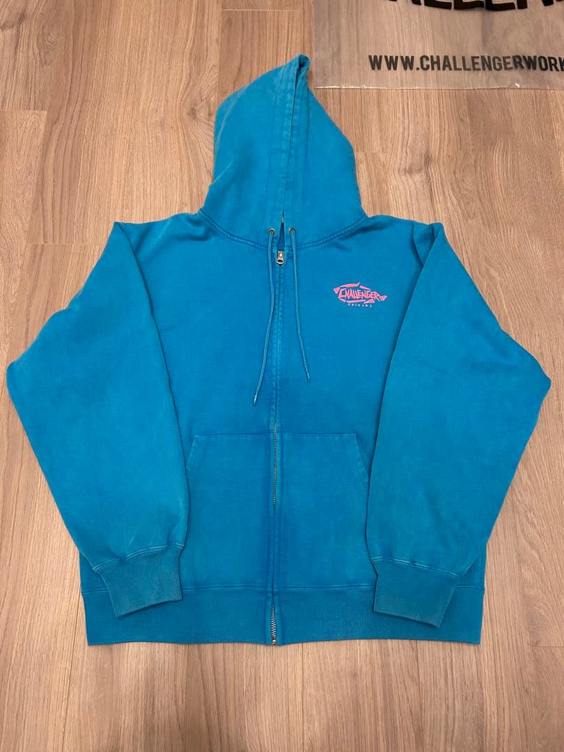 ✌*︎様 CHALLENGER チャレンジャー NEON WOLF ZIP HO - メルカリ