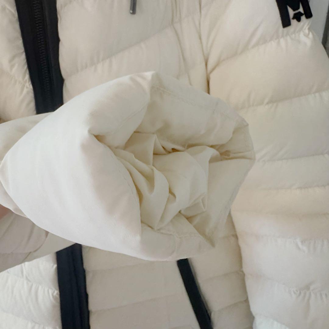 MACKAGE アイボリー ダウンジャケット PATSY-NSR Mサイズ - メルカリ