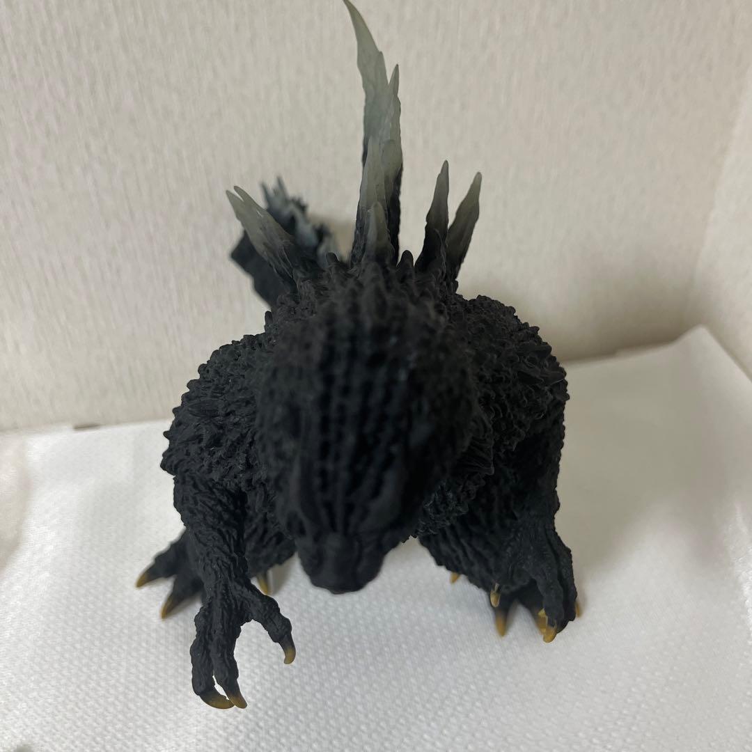 ゴジラ　フィギュア　ゴジラ2002 嵐の中の攻防　酒井ゆうじ造形コレクション