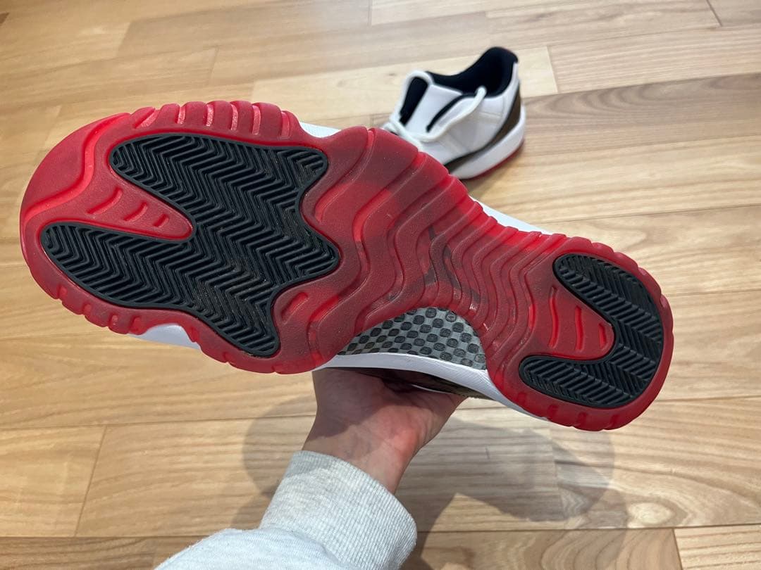 値下げ‼️【美品】NIKE AIRJORDAN 11 LOW 29cm 箱なし - メルカリ