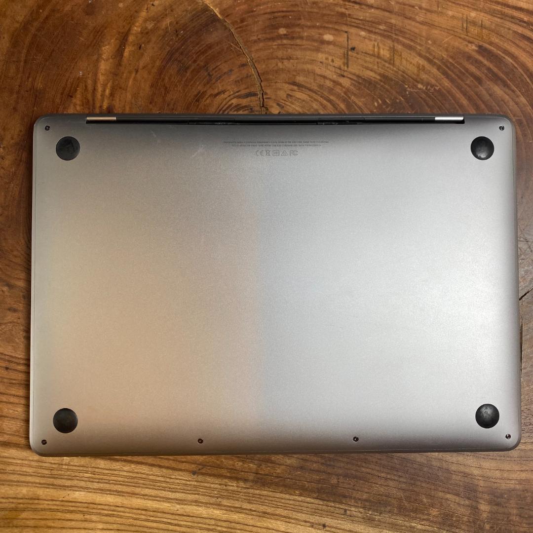 소유☆プロフ必読☆ さまMacBookPro 13inch 2017/488 - メルカリ