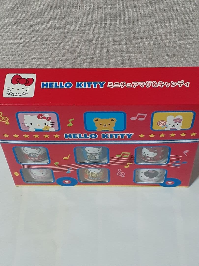 ハローキティ35周年記念　ミニチュアマグカップ