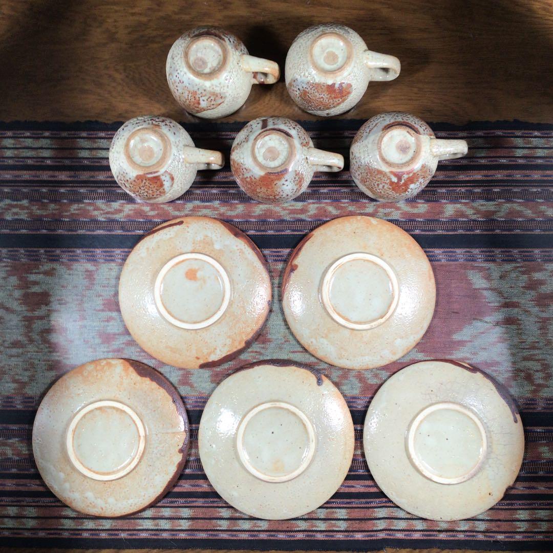 冬うー特価』 志野焼 北山窯 カップ&ソーサー 5客 - メルカリ