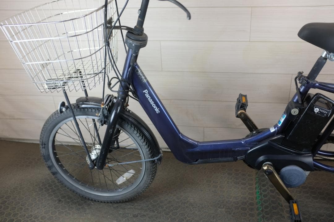 パナソニック ギュット　アニーズ20インチ　3段　8.0Ah（5点灯）