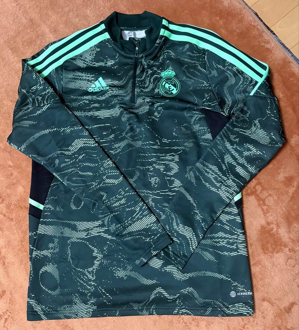 年末限定価格【格安】アディダス レアルマドリード ジャージセットLサイズ adidas（アディダス） ジャージ レアル・マドリード テラスアイコン