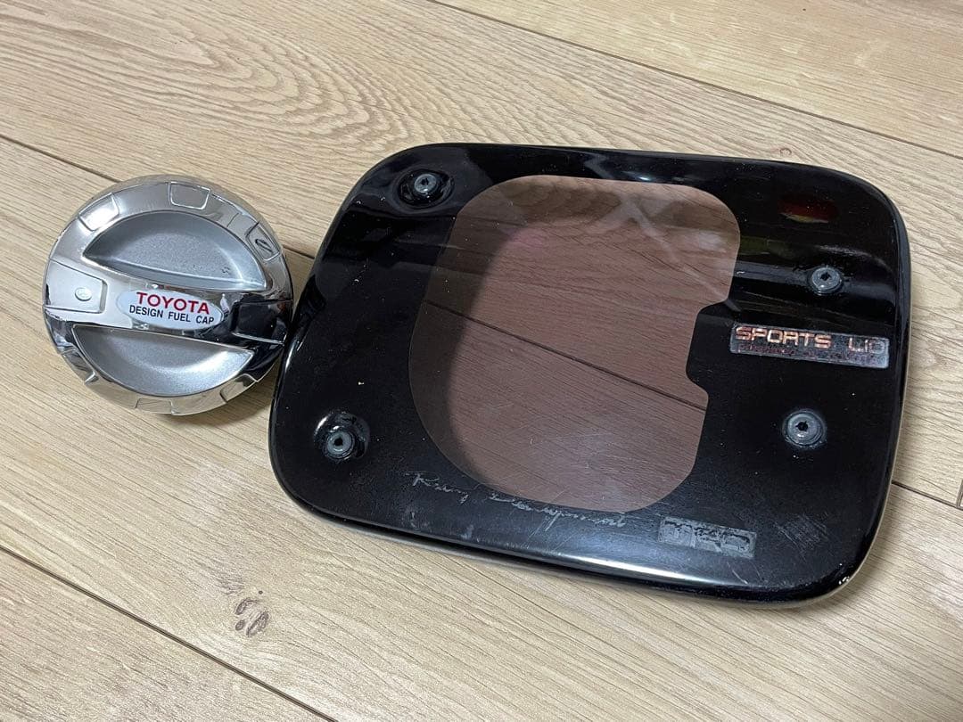セリカzzt231 純正OP TRDフューエルキャップセット 給油口 - メルカリ