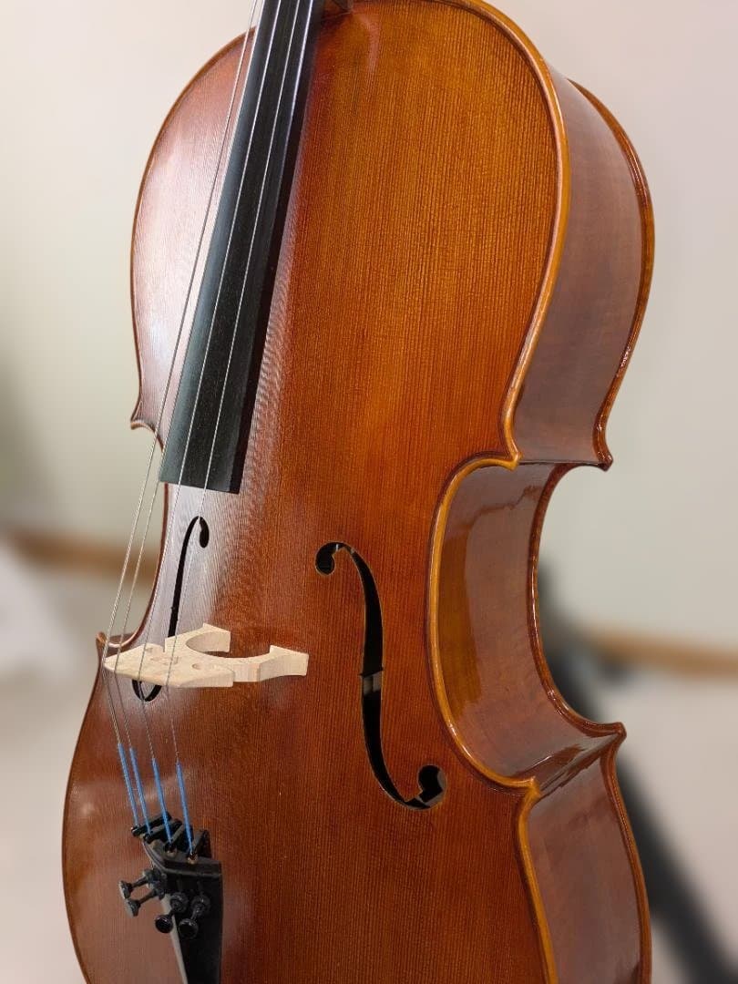 kaekae専用】チェロ 4/4 2000年制 Walter S. Chen - メルカリ