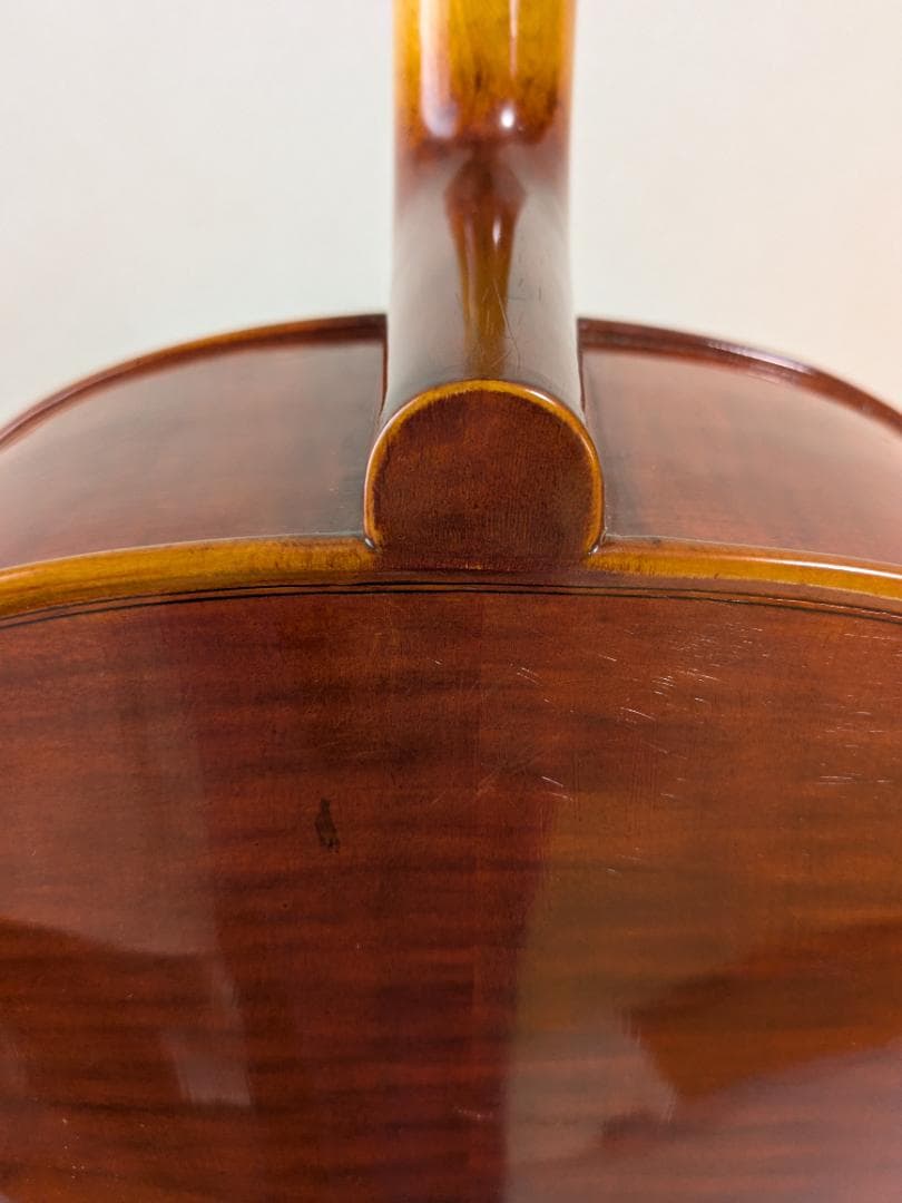 kaekae専用】チェロ 4/4 2000年制 Walter S. Chen - メルカリ