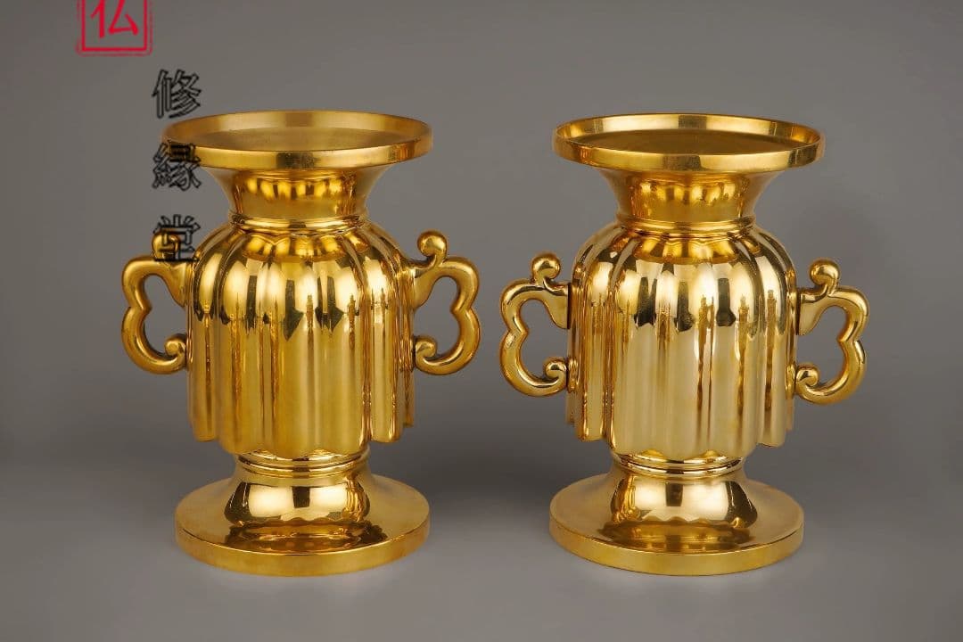 修縁堂】法器 法具 ハート型の花瓶のペア 密教法具古美術品 - メルカリ