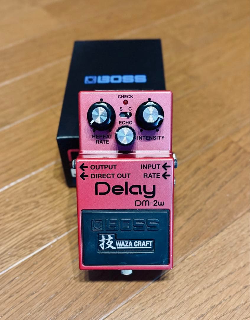 BOSS DM-2w 2年保証あり　箱付き　デジタルディレイ　技　WAZA BOSS DM-2W Delay 【技 WAZA CRAFT】（新品/送料無料）【楽器検索