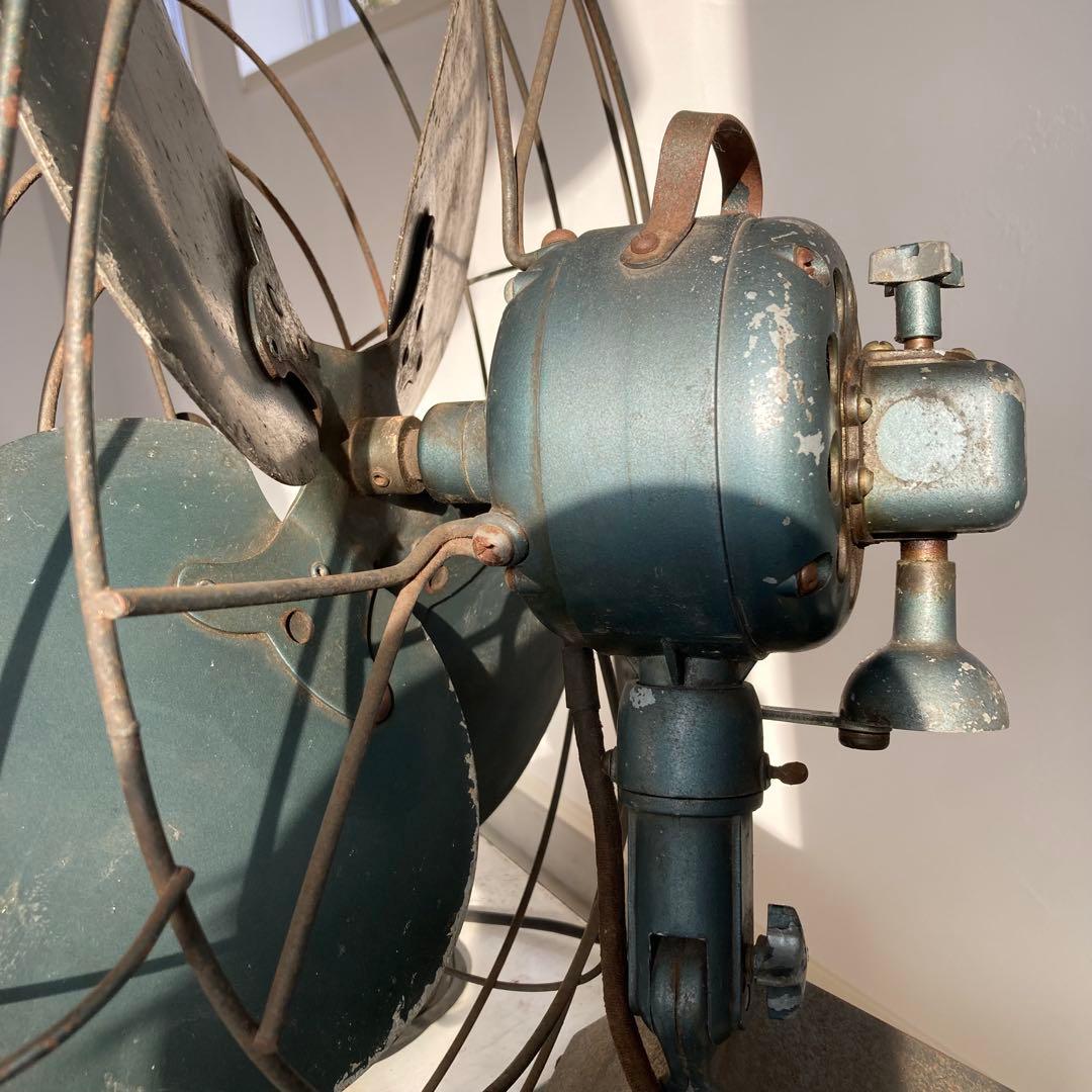 ヴィンテージ鉄製扇風機　ファン　蚤の市　アンティーク