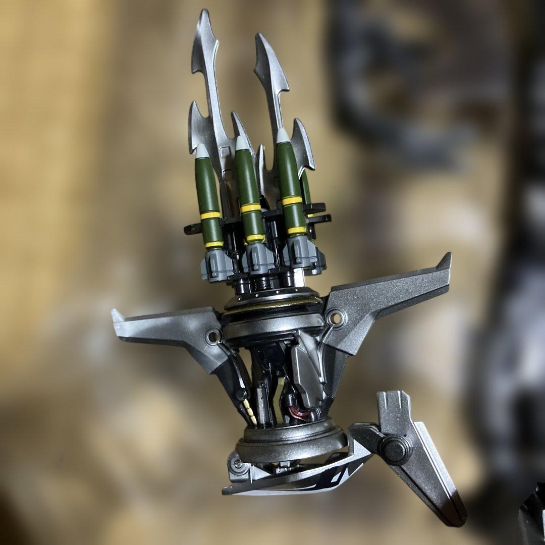 トランスフォーマー BMB MPM スタースクリーム 似