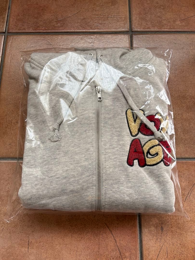 なにわ男子 VoyAGE ジップパーカー - メルカリ