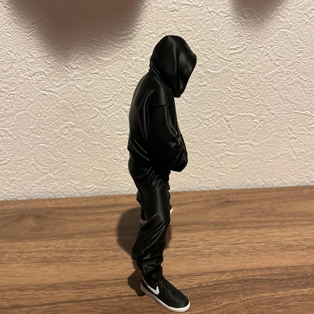 スパイダーマン フィギュア 黒スウェット　NIKE