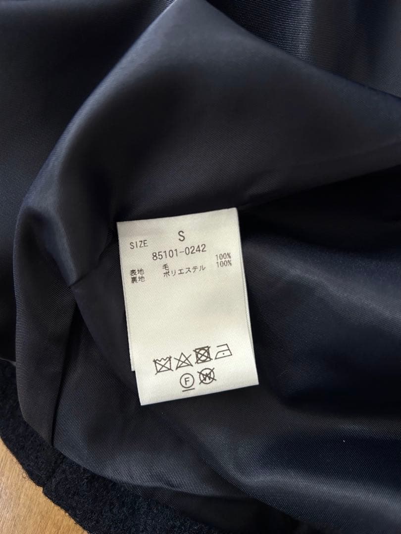 MANOF】BOUCLE NO COLLAR COAT Sサイズ 未使用 - メルカリ