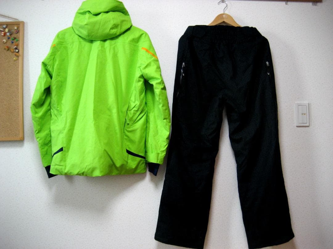 値下げ フェニックス 高機能ウェアー上Mサイズ 下Lサイズ セット