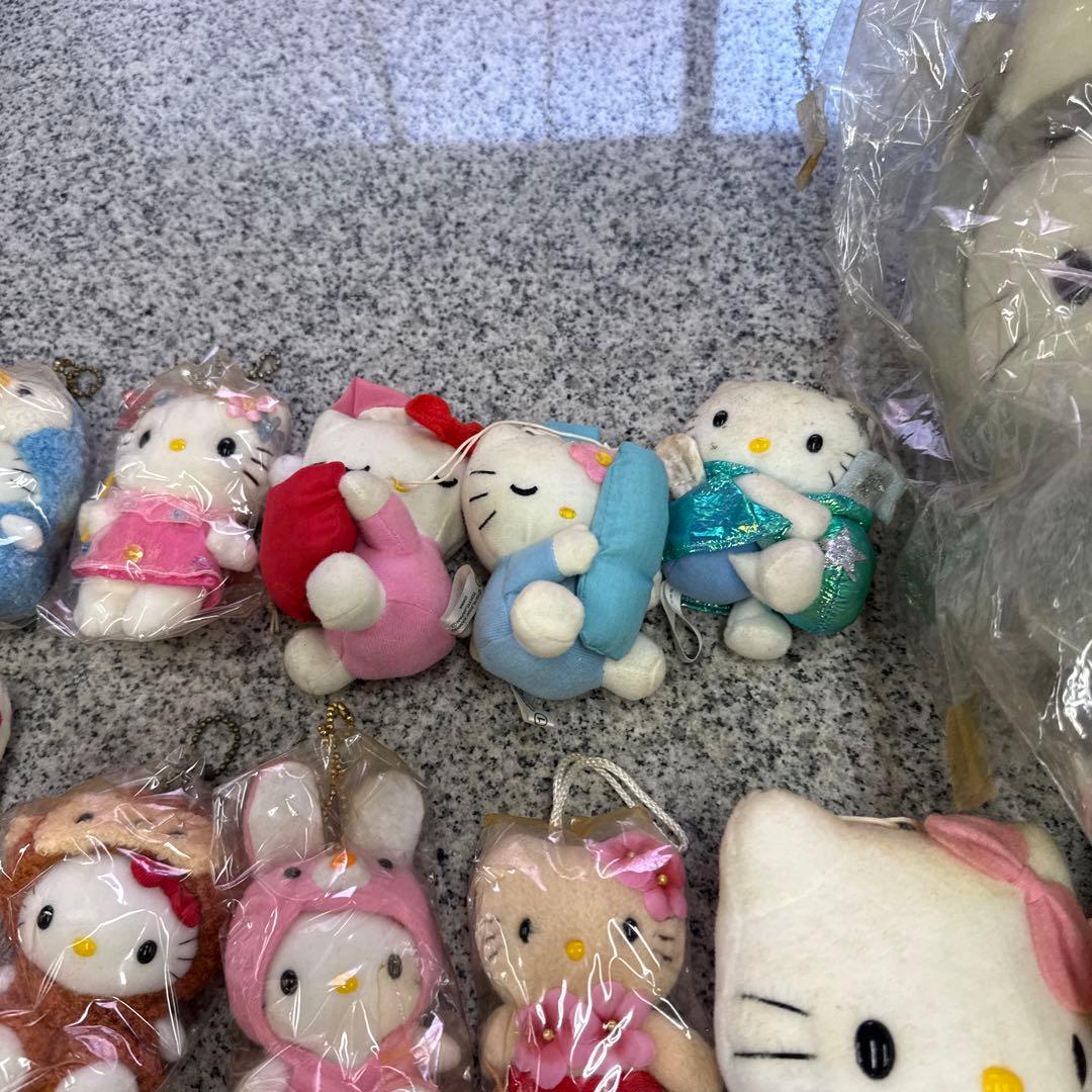 咲*音様 ハローキティ ぬいぐるみ まとめ売り サンリオ 19体セット 小物 格
